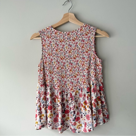 Francesca’s Collections Blue Rain Quincy Flower Printed Blouse - Picture 4 of 8